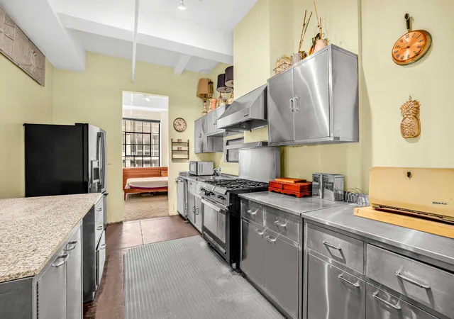 Listing Photo 1 - Condo for sale in building located at 335 W 38Th St, New York City, NY 10018 - Unit #11
