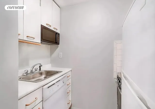 Photo 3 of Condo for sale at 350 W 50th Street #4BB, New York, NY 10019 | MLS# RLS20034281 | Listing updated on 2026-06-24