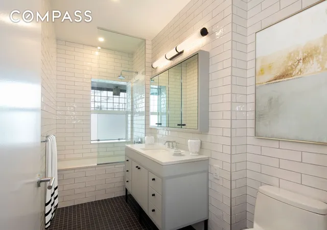 Photo 4 of Sale Pending at 184 Kent Ave #C107, New York City, NY 11249 | MLS# RLS20034375 | Listing updated on 2026-07-30