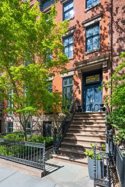 Photo 1 of Single family home for sale at 439 W 21st Street, New York, NY 10011 | MLS# RLS20034401 | Listing updated on 2025-10-19