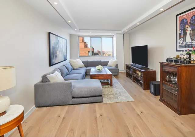 Photo 1 of Sale Pending at 345 E 93rd Street #31B, New York, NY 10128 | MLS# RLS20034551 | Listing updated on 2026-07-30