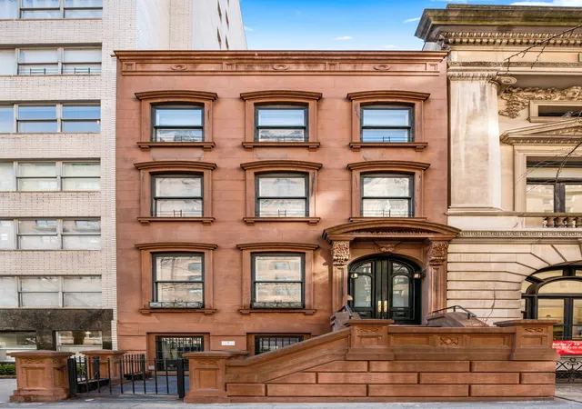 Photo 2 of Sale Pending at 226 E 79th Street, New York City, NY 10075 | MLS# RLS20034585 | Listing updated on 2026-08-04