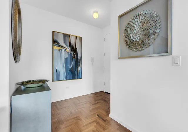 Photo 4 of House for sale at 250 E 54Th St #31A, New York, NY 10022 | MLS# RLS20034862 | Listing updated on 2026-03-20