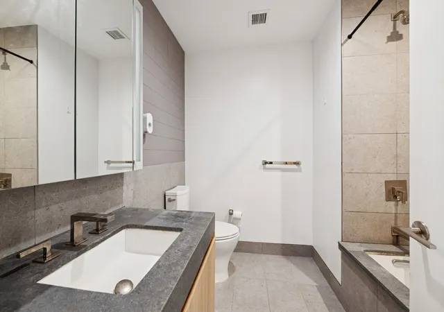 5th image of 24-16 Queens Plz S #17E, New York City, NY 11101 | MLS# RLS20034896