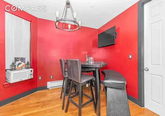 Photo 4 of House for sale at 786 Madison St #3B, Brooklyn, NY 11221 | MLS# RLS20034953 | Listing updated on 2025-12-24