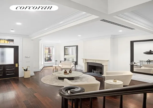 Photo 4 of Single family home for sale at 69 W 83Rd St, New York, NY 10024 | MLS# RLS20034996 | Listing updated on 2026-03-12