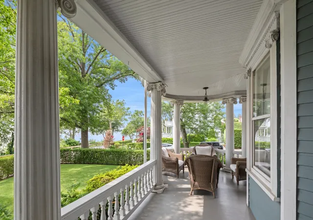 Photo 4 of Sale Pending at 28 Shore Rd, New York City, NY 11363 | MLS# RLS20035201 | Listing updated on 2026-07-30