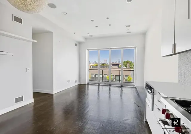 Listing Photo 2 - Condo for sale in building located at 51 Woodhull St, New York City, NY 11231 - Unit #5-B