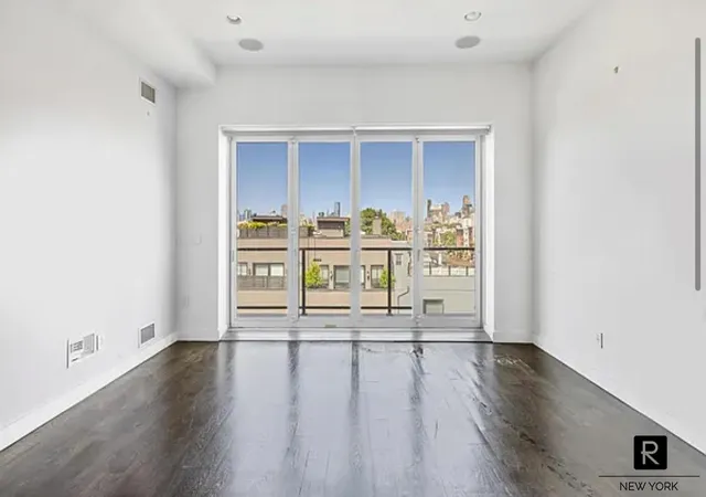 Listing Photo 5 - Condo for sale in building located at 51 Woodhull St, New York City, NY 11231 - Unit #5-B