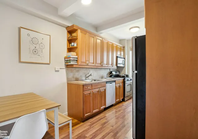 Photo 3 of House for sale at 550 Grand St #G7F, New York, NY 10002 | MLS# RLS20036038 | Listing updated on 2026-03-29