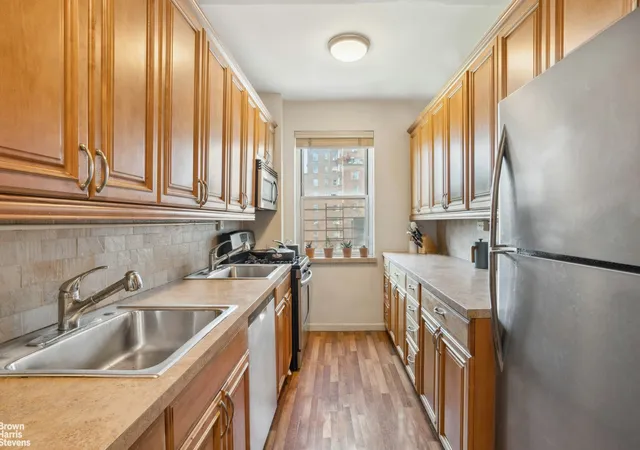 Photo 4 of House for sale at 550 Grand St #G7F, New York, NY 10002 | MLS# RLS20036038 | Listing updated on 2026-03-29