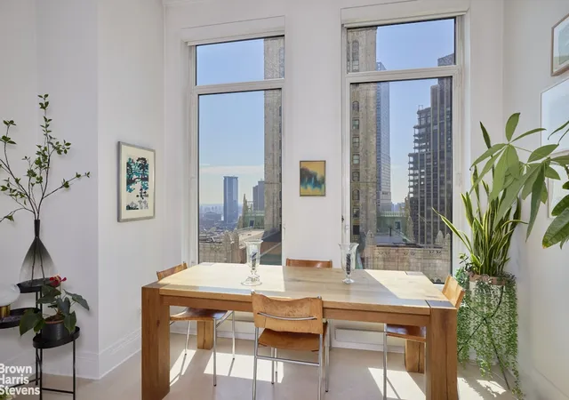 Photo 3 of Condo for sale at 30 Park Pl #47C, New York, NY 10007 | MLS# RLS20036107 | Listing updated on 2025-11-23