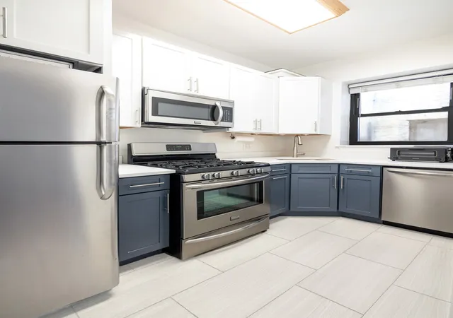 Photo 3 of House for sale at 133 E 30th Street #1A, New York, NY 10016 | MLS# RLS20036162 | Listing updated on 2025-12-23