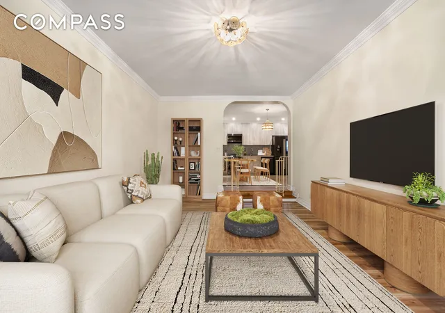 3rd image of 305 W 52Nd St, New York City, NY 10019
