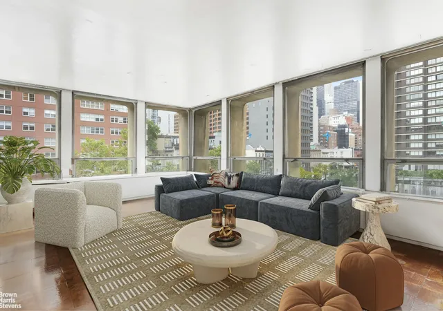 1st image of 300 E 33Rd St #2KL, New York City, NY 10016 | MLS# RLS20036669