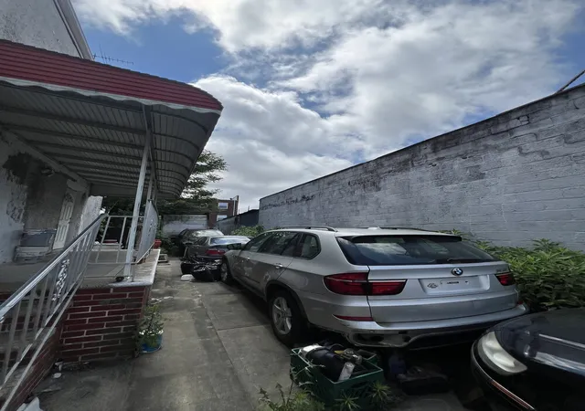 Photo 2 of Multi family home for sale at 994 Remsen Ave, Brooklyn, NY 11236 | MLS# RLS20036693 | Listing updated on 2026-03-29