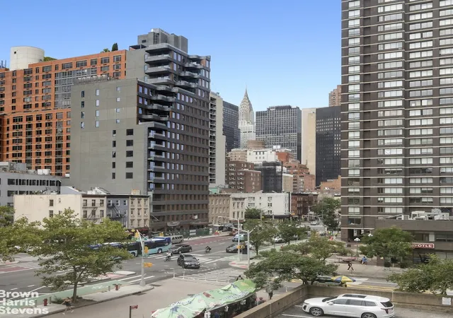 2nd image of 300 E 33Rd St #2L, New York City, NY 10016 | MLS# RLS20036770