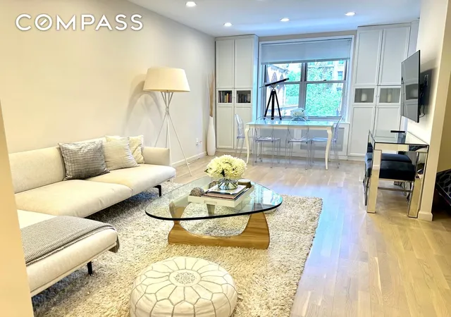 Photo 1 of Condo for sale at 309 E 87th Street #3L, New York, NY 10128 | MLS# RLS20036850 | Listing updated on 2026-03-12