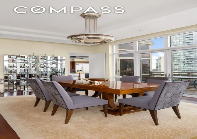 Listing Photo 4 - Condo for sale in building located at 300 E 55Th St, New York City, NY 10022 - Unit #PH1C