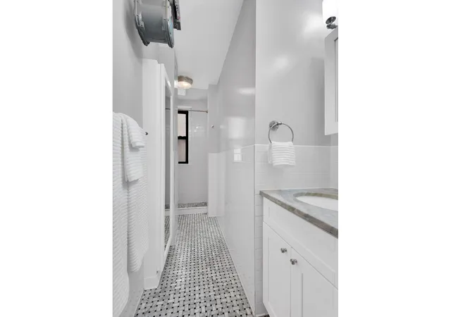 Photo 3 of Condo for sale at 375 Riverside Dr #7G, New York, NY 10025 | MLS# RLS20037153 | Listing updated on 2025-12-16