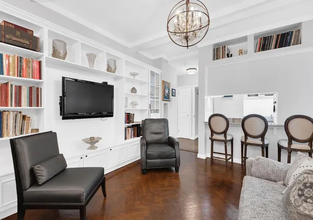 Photo 4 of House for sale at 375 Riverside Dr #7G, New York, NY 10025 | MLS# RLS20037153 | Listing updated on 2025-12-16