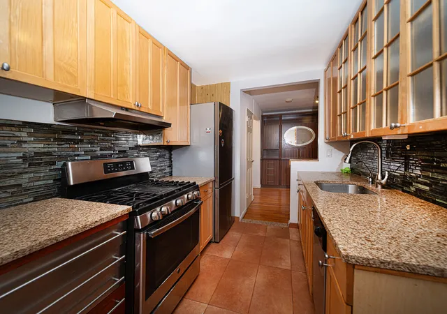 Photo 2 of Condo for sale at 1717 E 18th St #4F, Brooklyn, NY 11229 | MLS# RLS20037409 | Listing updated on 2026-03-27