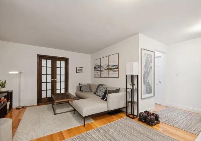 2nd image of 310 Lexington Ave #2D, New York City, NY 10016 | MLS# RLS20037552