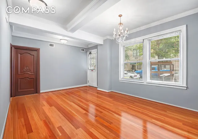 Photo 4 of House for sale at 975 Park Ave #1CD, New York, NY 10028 | MLS# RLS20037624 | Listing updated on 2025-12-26