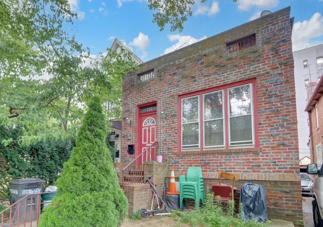 Photo 3 of Single family home for sale at 392 E 7th Street, New York City, NY 11218 | MLS# RLS20038225 | Listing updated on 2026-07-28