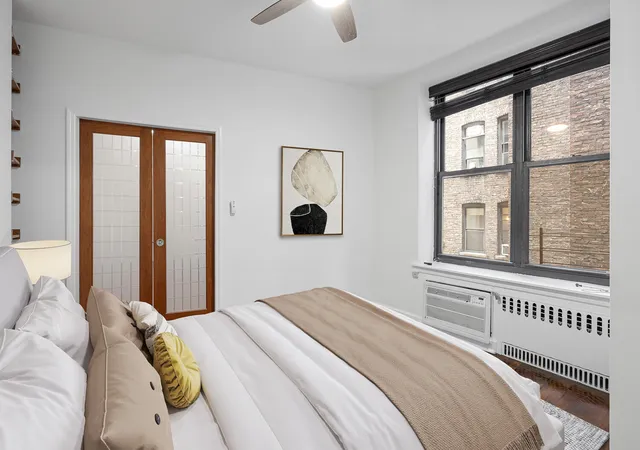 Listing Photo 4 - Condo for sale in building located at 112 W 72Nd St, New York City, NY 10023 - Unit #6G
