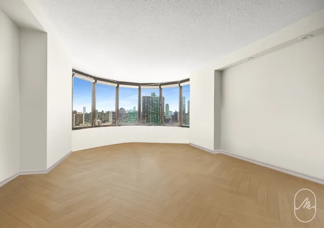 Photo 3 of Condo for sale at 330 E 38th Street #23Q, New York, NY 10016 | MLS# RLS20038234 | Listing updated on 2026-09-01