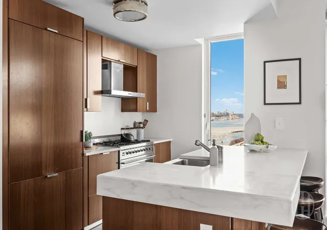 5th image of 60 Riverside Blvd #1902, New York, NY 10069 | MLS# RLS20038545