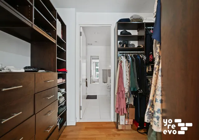 Photo 4 of House for sale at 4 W 21st Street #7A, New York, NY 10010 | MLS# RLS20038555 | Listing updated on 2026-01-14
