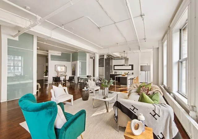 Photo 3 of Single family home for sale at 9 Murray St #5SE, New York, NY 10007 | MLS# RLS20038561 | Listing updated on 2026-07-05