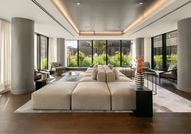 Photo 3 of Condo for sale at 202 Broome St #6F, New York, NY 10002 | MLS# RLS20038578 | Listing updated on 2025-09-18