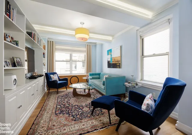 Photo 3 of Sale Pending at 60 Gramercy Park N #5CD, New York, NY 10010 | MLS# RLS20038712 | Listing updated on 2026-01-21