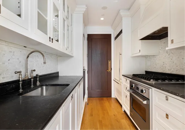 Photo 4 of House for sale at 1 Central Park S #PH11, New York, NY 10019 | MLS# RLS20038867 | Listing updated on 2025-11-01