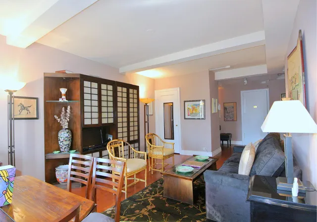 Photo 2 of Condo for sale at 350 W 57th St #15C, New York City, NY 10019 | MLS# RLS20038885 | Listing updated on 2025-09-15