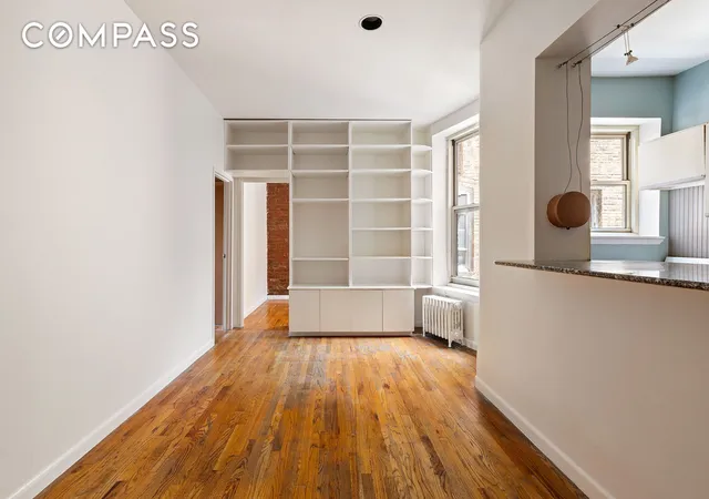 Listing Photo 3 - Condo for sale in building located at 25 Charles St, New York City, NY 10014 - Unit #4C