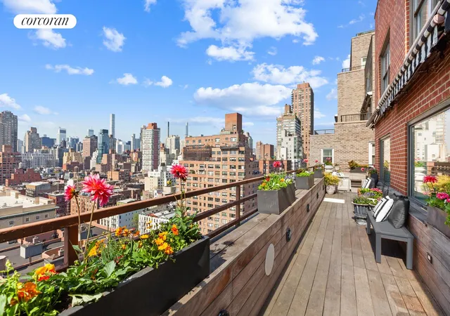 3rd image of 505 E 79Th St, New York City, NY 10075