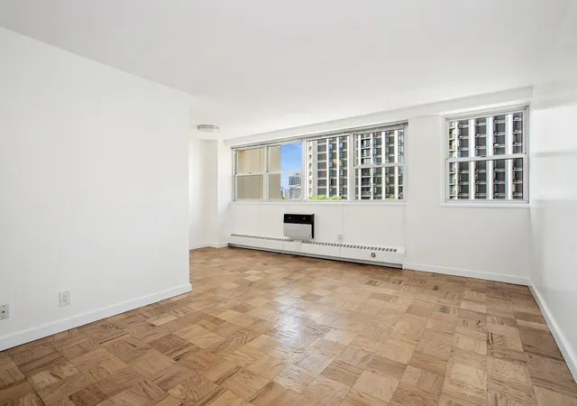 3rd image of 75 Henry St #5J, Brooklyn, NY 11201 | MLS# RLS20039445