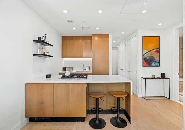 Photo 3 of House for sale at 550 Metropolitan Ave #3-B, Brooklyn, NY 11211 | MLS# RLS20039446 | Listing updated on 2026-03-16