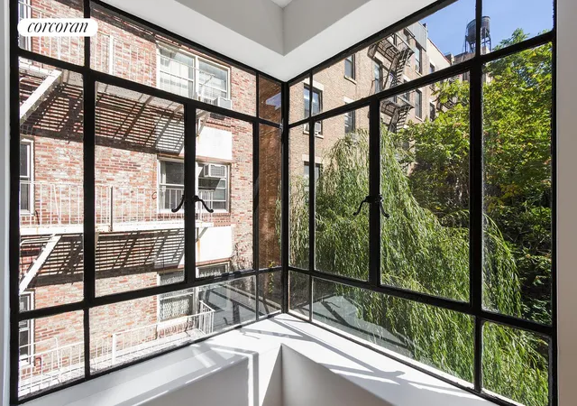 Listing Photo 5 - Condo for sale in building located at 100 Riverside Dr, New York, NY 10024 - Unit #5E
