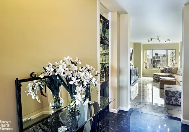 Photo 2 of House for sale at 425 E 58th Street #31A, New York, NY 10022 | MLS# RLS20039926 | Listing updated on 2026-08-04