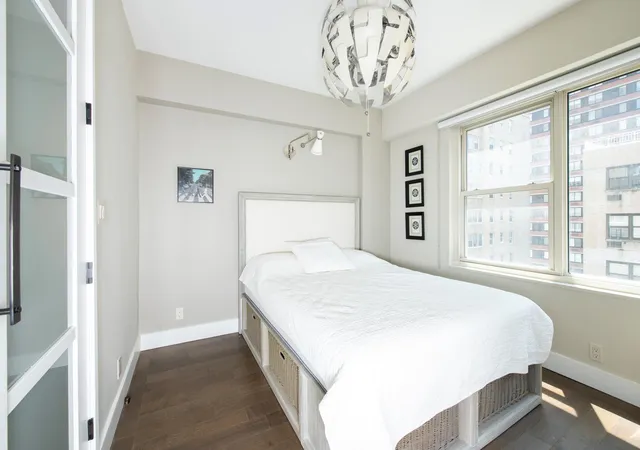 4th image of 370 E 76Th St #C1003, New York City, NY 10021 | MLS# RLS20040147