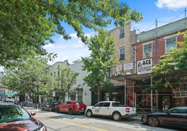 Photo 3 of House for sale at 296 Grand St, Brooklyn, NY 11211 | MLS# RLS20040224 | Listing updated on 2025-10-23