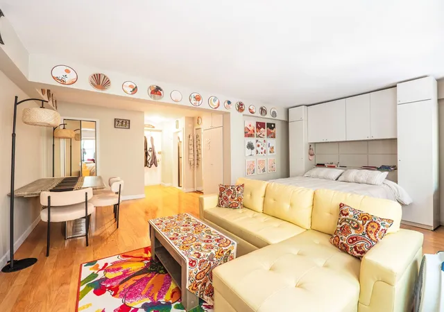 Photo 3 of Condo for sale at 210 E 63rd St #3C, New York, NY 10065 | MLS# RLS20040260 | Listing updated on 2026-03-13