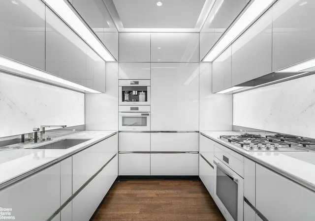 Photo 4 of House for sale at 53 W 53rd Street #24F, New York City, NY 10019 | MLS# RLS20040530 | Listing updated on 2026-04-29