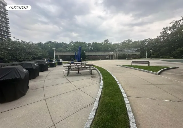 2nd image of 150-38 Union Turnpike, Flushing, NY 11367