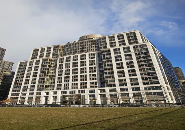 Homes for sale in New York City, NY | 120 Riverside Blvd #8-J, New York City, NY 10069 | MLS# RLS20041168